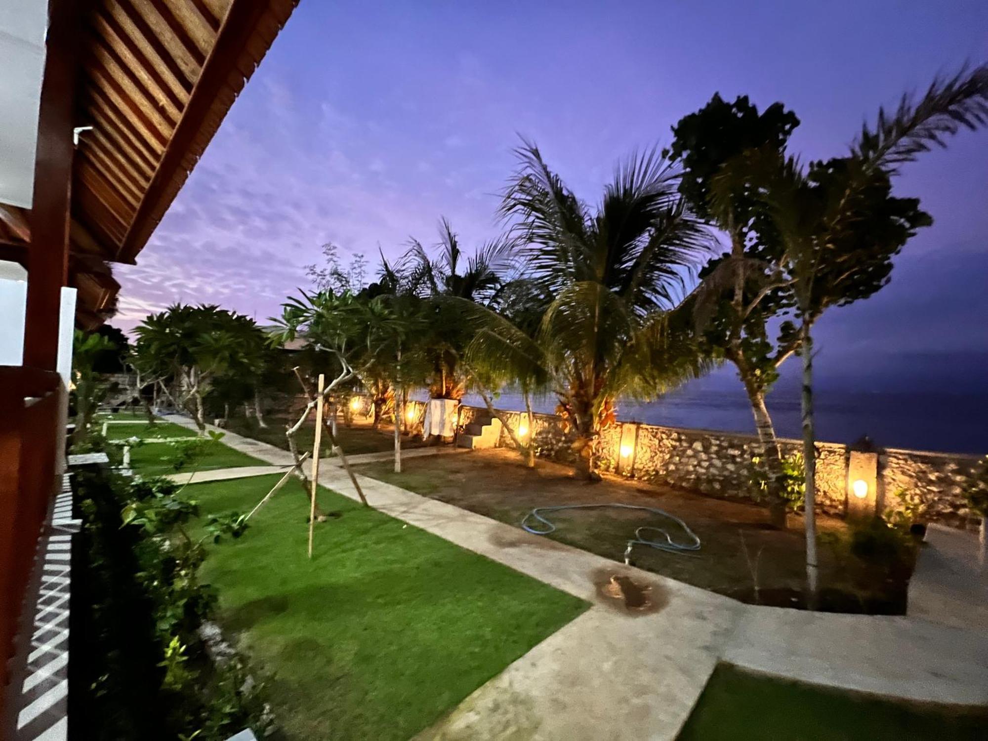 Penyon Beach House Ped Экстерьер фото