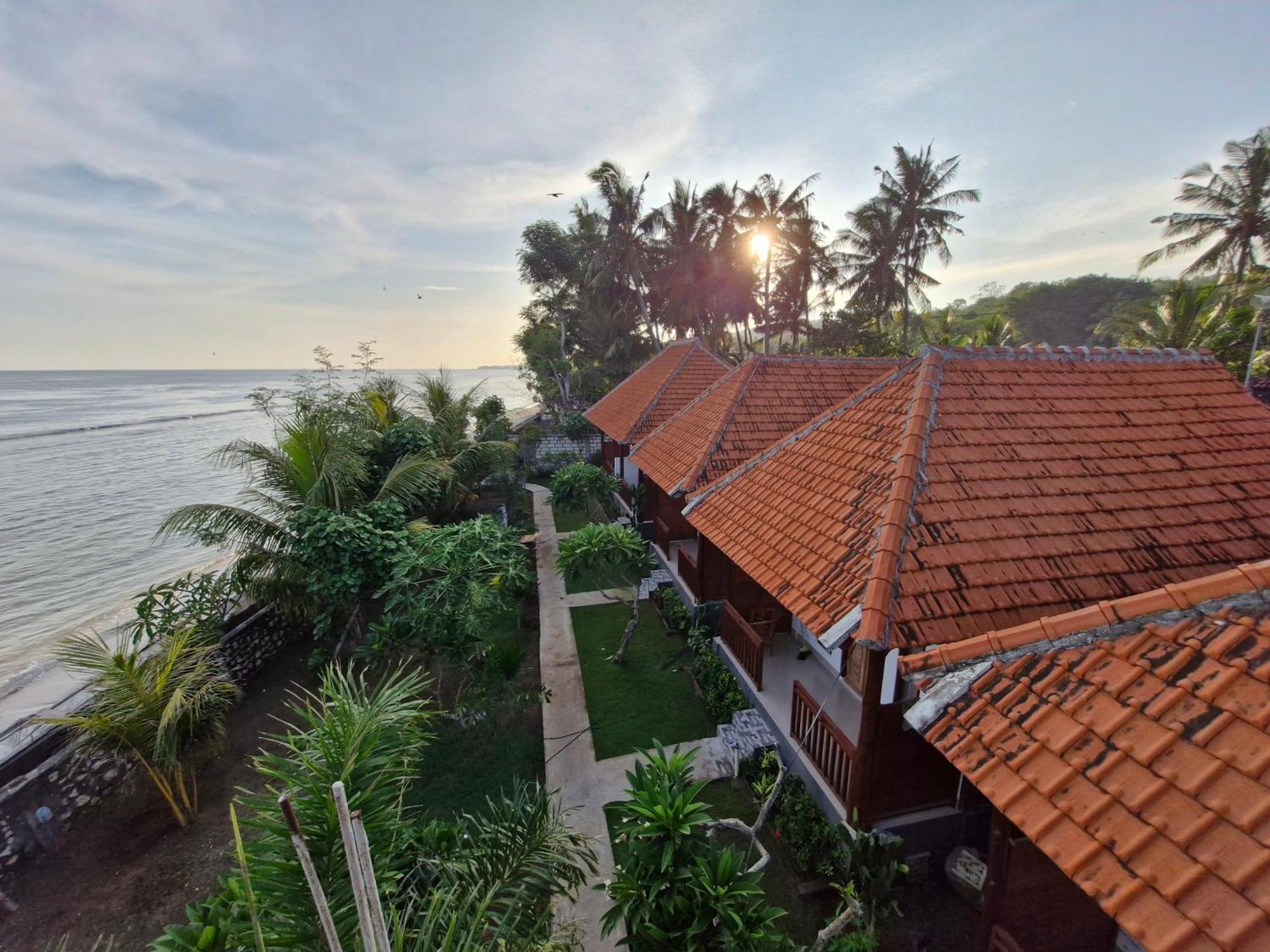 Penyon Beach House Ped Экстерьер фото